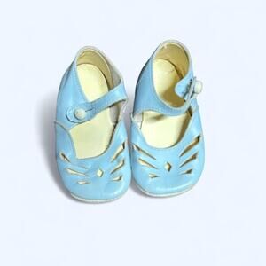 3-6 months Antique 1930s baby blue handmade leather sandals